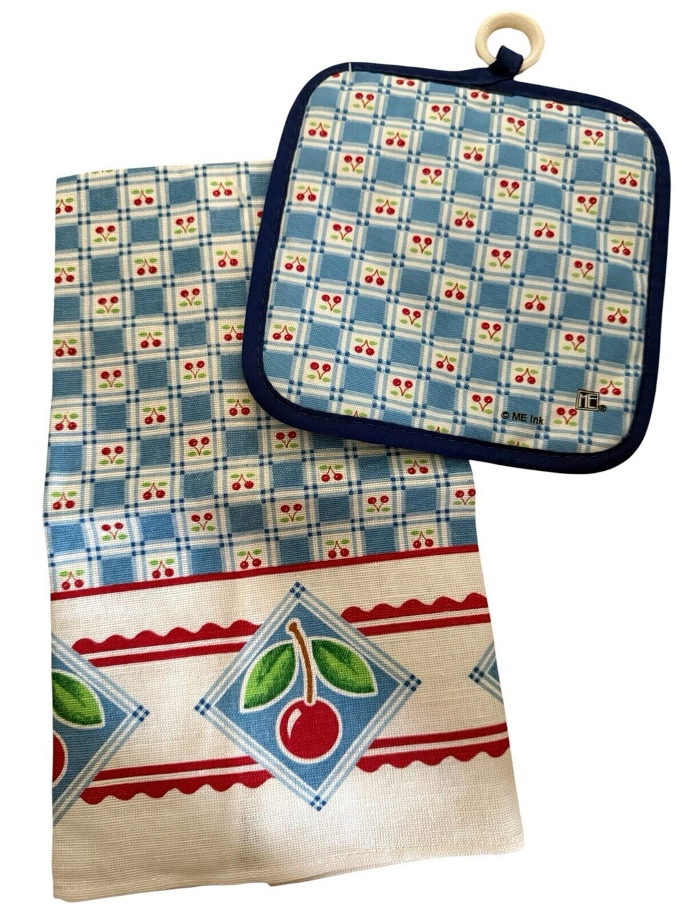 Kitchen Towel And Potholder Set NEW Cherries
